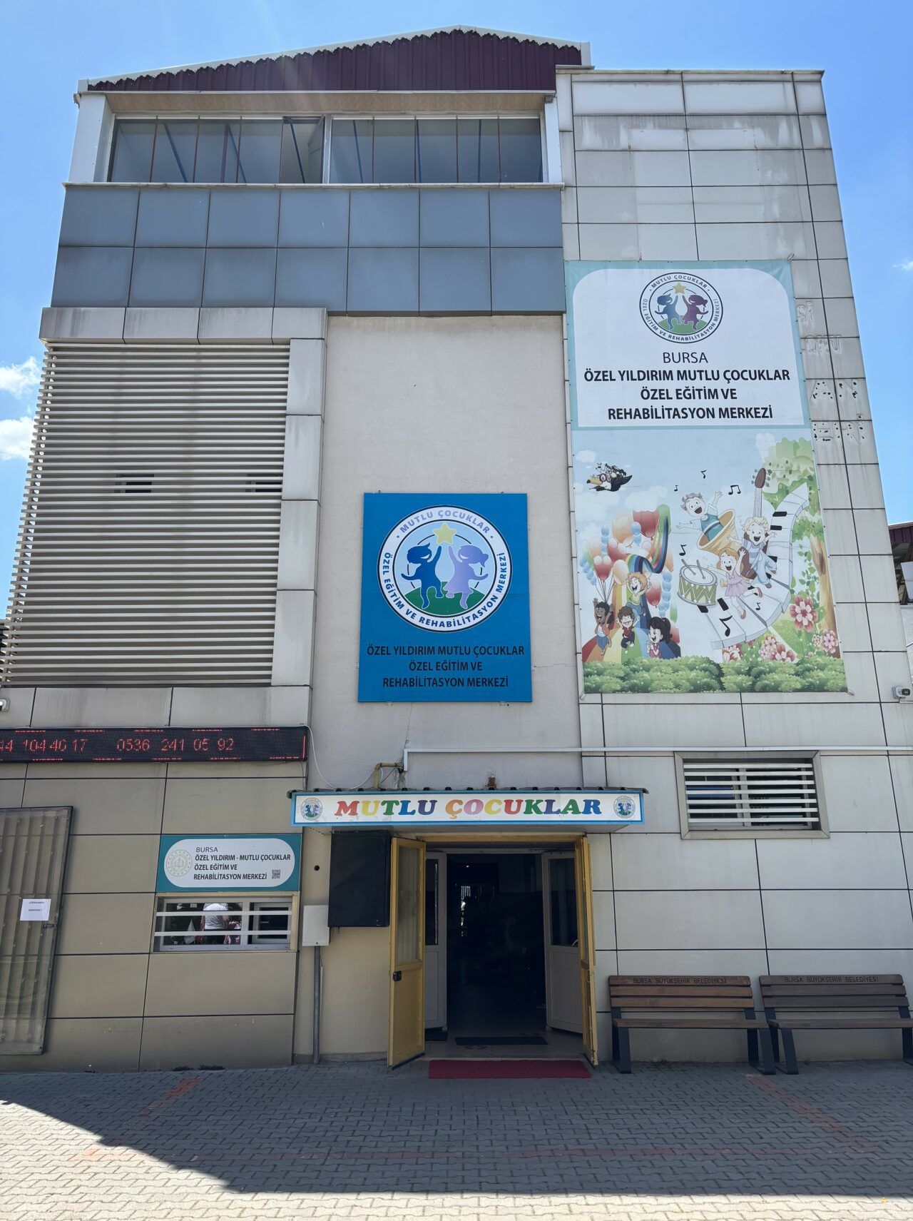 Bursa’da mutlu çocukların özel eğitim merkezi Bursa’da mutlu çocukların özel eğitim merkezi