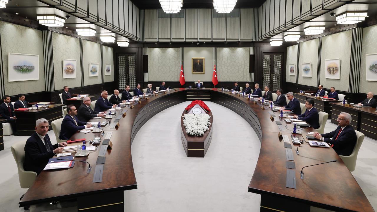 Kabine yarın toplanıyor! İşte masadaki konular