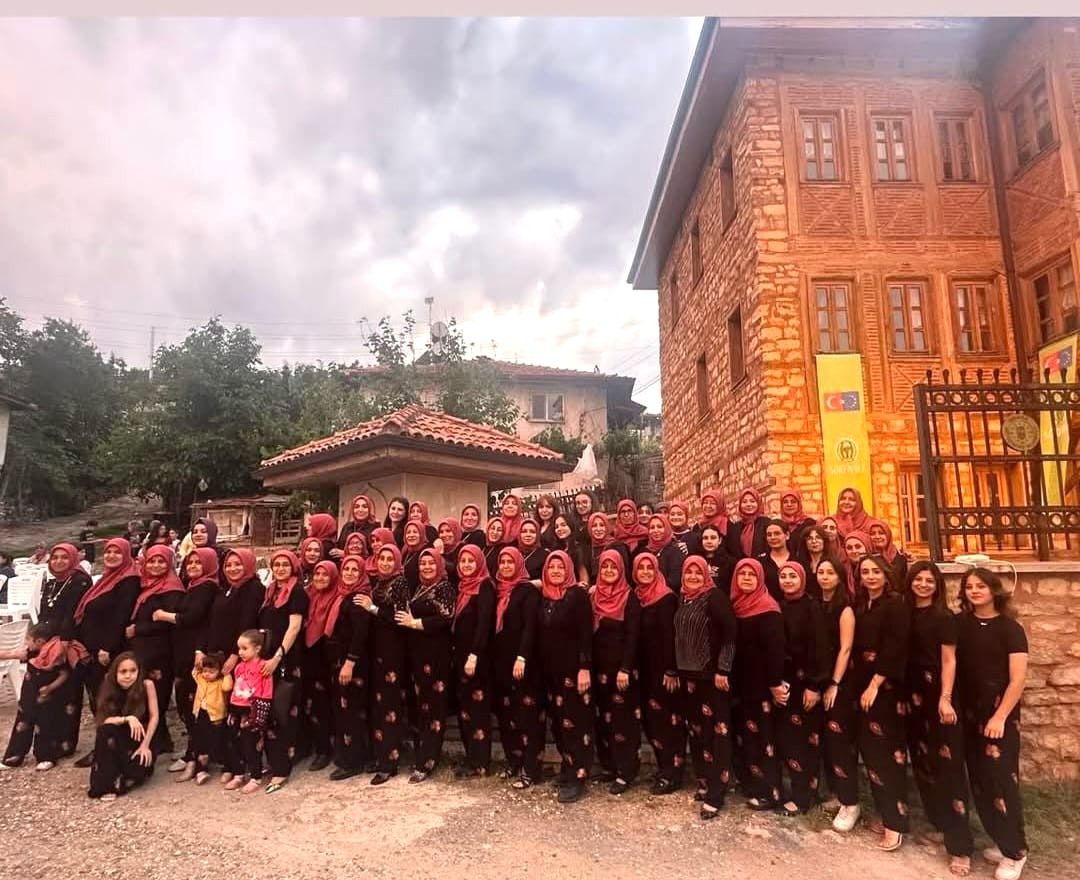 Bursa’nın bu köyünde coşkulu şenlik: Ata mirası geleneklerini unutmadılar