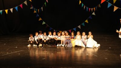 Nilüferli minikler drama gösterileriyle alkış topladı