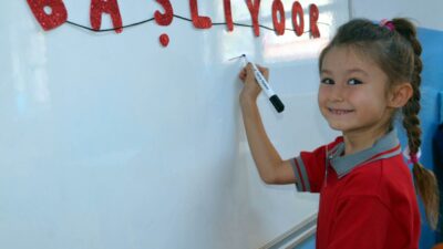 Okul kıyafetlerinde yeni dönem