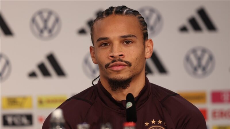 Galatasaray'ın transfer görüşmelerine başladığı 29 yaşındaki Leroy Sane, yollarını ayırdığı