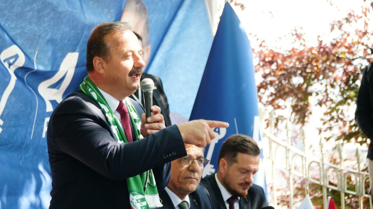 Ağıralioğlu Bursa’da: “Anahtar Parti ilkeli siyasetin temsilcisidir”