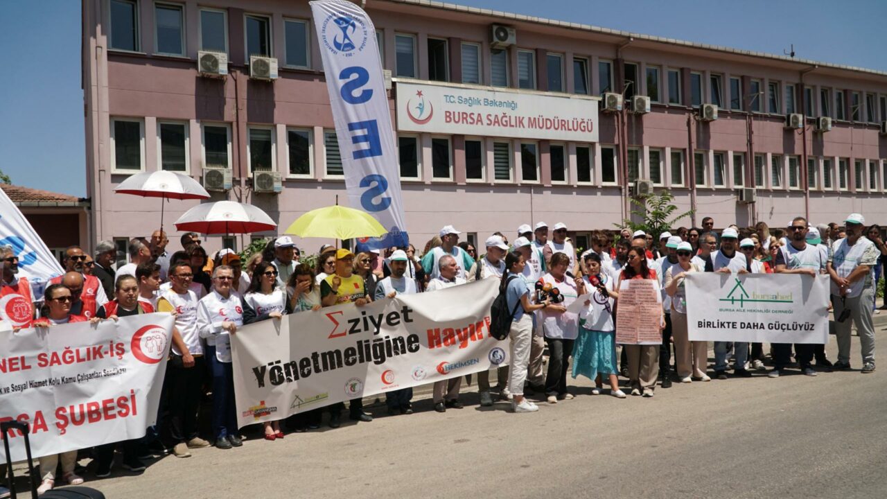 Bursa’da aile hekimlerinden yönetmeliğe karşı ortak tepki