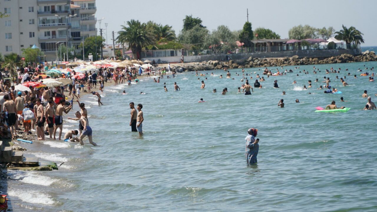 Bursalılar buraya akın etti! Termometreler 45’i gösterdi, boş yer kalmadı…