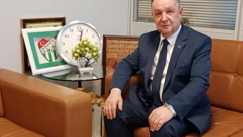 Cumhur İttifakı’na içeriden gelen dost uyarısı Olay Gazetesi Yazarı Ahmet Emin Yılmaz, BBP Genel Başkan Yardımcısı