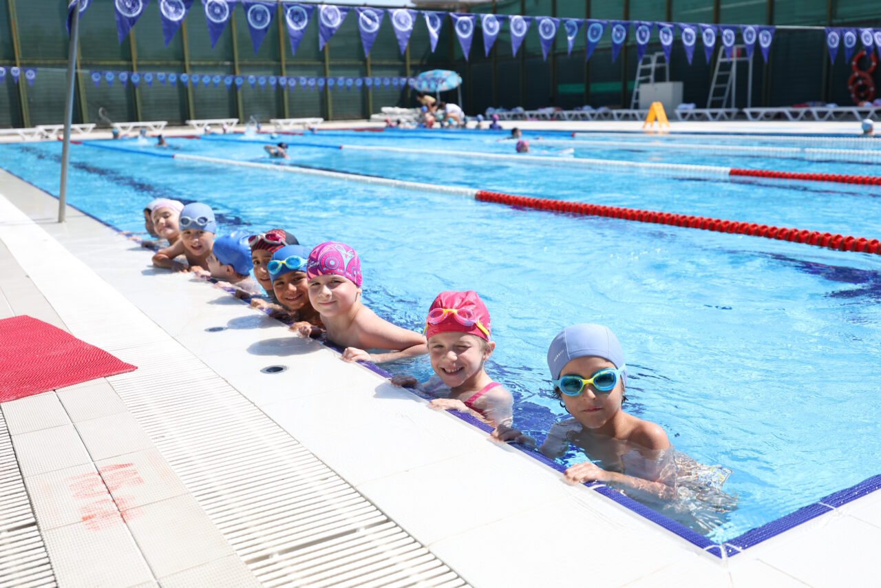 Bursa’da yaz spor okullarında heyecan başladı Bursa’da yaz spor okullarında heyecan başladı