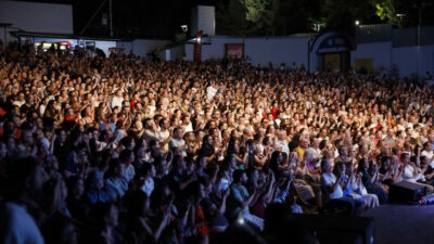 Bursa Festivali’nde Balkan rüzgârı
