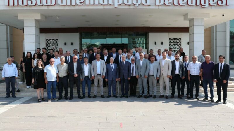 Bursa’da çiftçiye müjde! Başkan Bozbey tarih verip duyurdu ‘Başkan Bozbey Burada’ projesi kapsamında ziyaret ettiği Mustafakemalpaşa ilçesinde vatandaşlardan