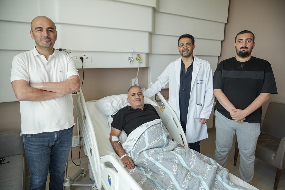 İki böbreğinde tümör tespit edilen hasta sağlığına Bursa’da kavuştu
