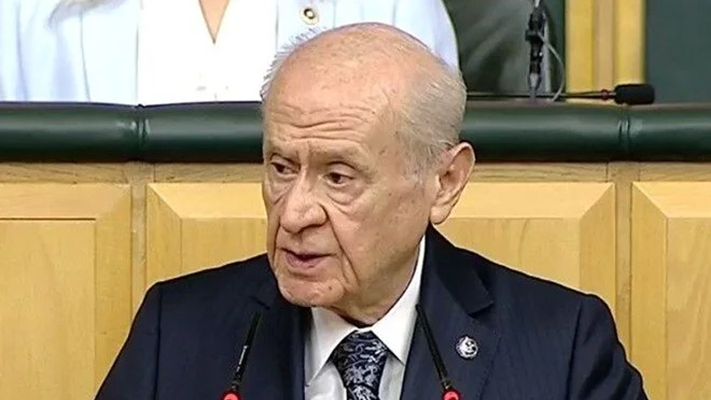 Bahçeli’den Özel’e sert tepki: Sokak sokak gez de görelim