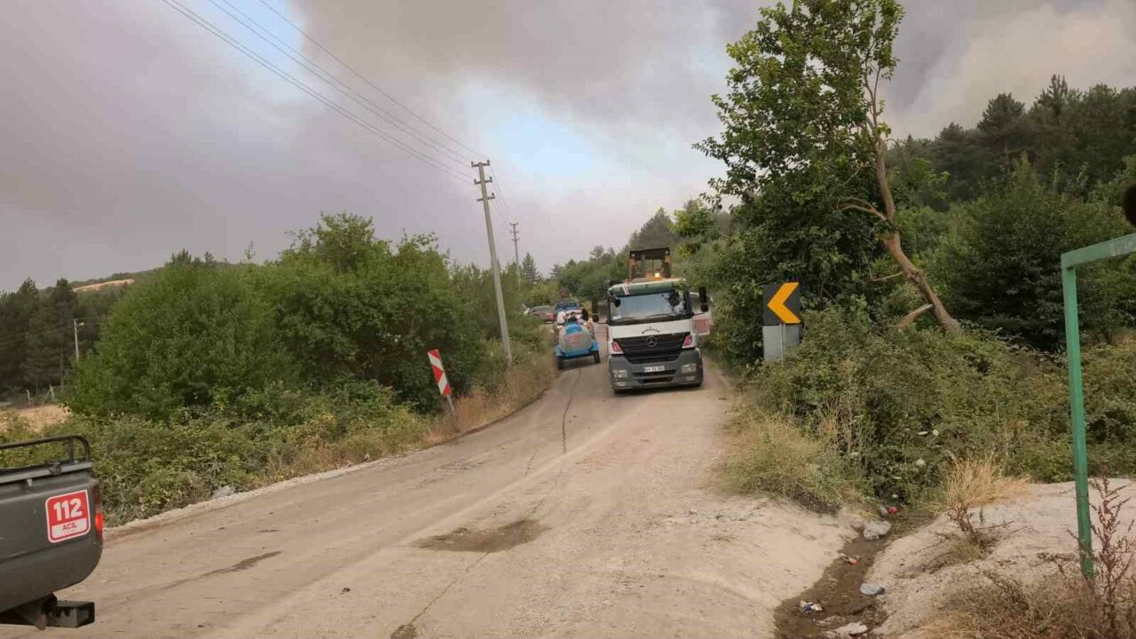 Başkan Bozbey’den orman yangını açıklaması Başkan Bozbey’den orman yangını açıklaması
