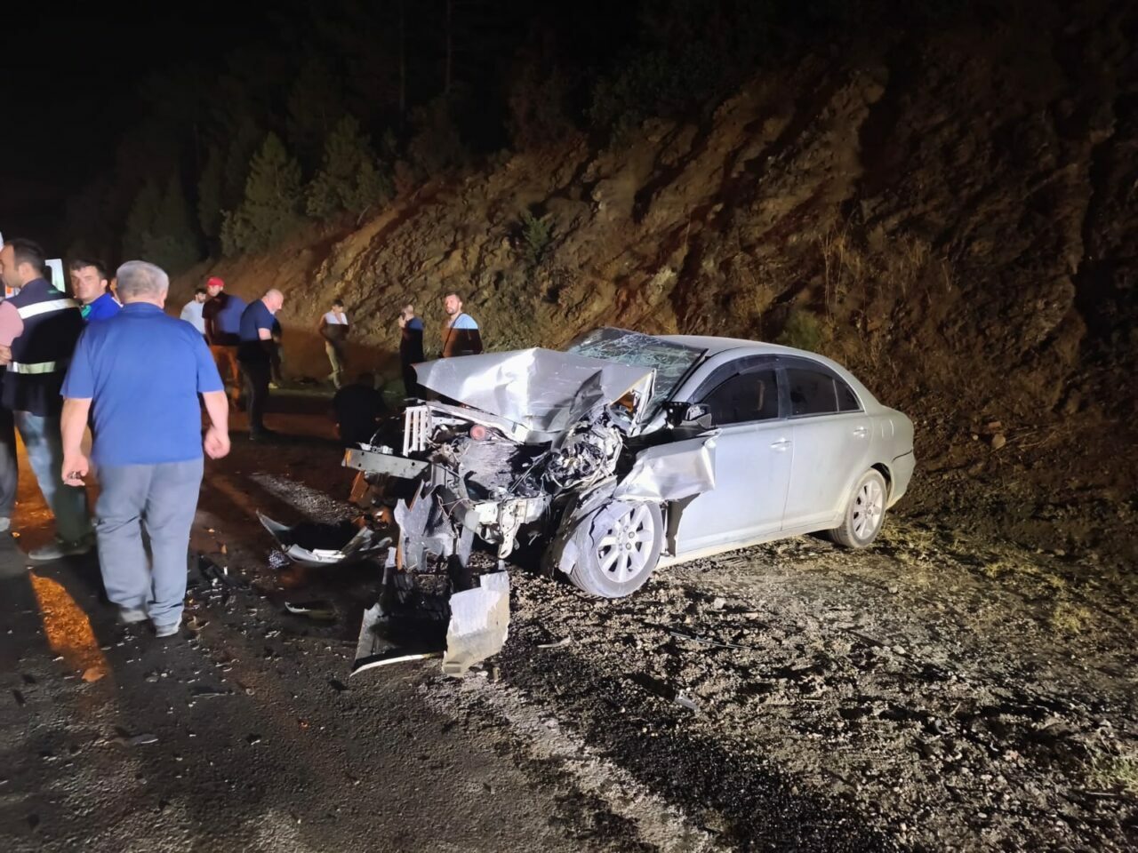 Bursa Harmancık’ta üzücü kaza! Orman yangınına su taşıyan tankere çarptı