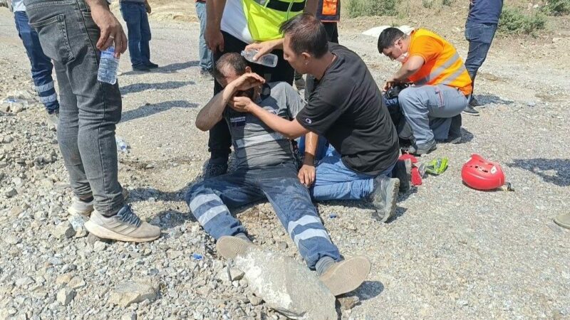 Bursa Harmancık’taki yangına müdahale ederken baygınlık geçirdi Bursa’da Harmancık ilçesinde ormanlık alanda çıkan yangın, beşinci gününde kısmen