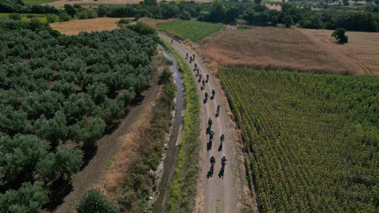 Bursa Nilüfer’de engelsiz pedallar dostluk için döndü Bursa Nilüfer’de engelsiz pedallar dostluk için döndü
