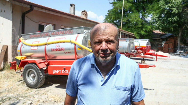 Bursa'nın Orhaneli ve Harmancık ilçeleri arasındaki orman yangınına tek lastiği