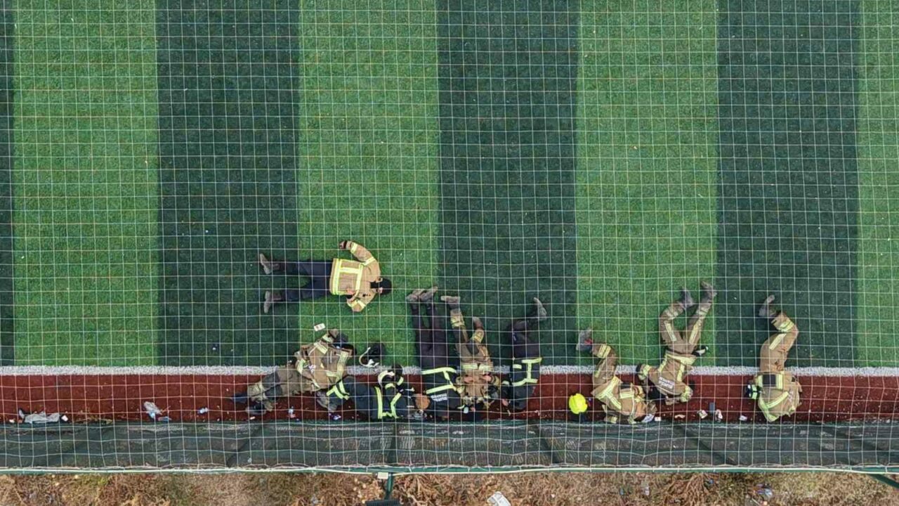 Bursa’nın alev savaşçıları halı sahada böyle dinlendi