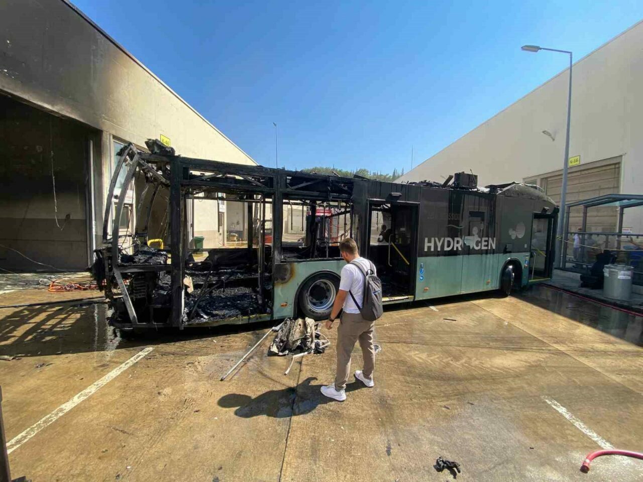 Bursa’nın dev firmasında üretilen otobüs yandı Bursa’nın dev firmasında üretilen otobüs yandı