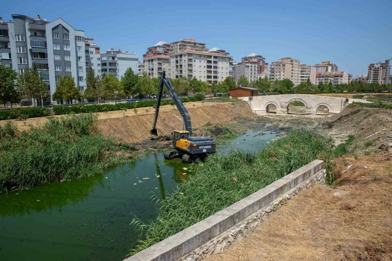 Bursa’da vatandaşın talebine Büyükşehir’den anında çözüm Bursa’da vatandaşın talebine Büyükşehir’den anında çözüm
