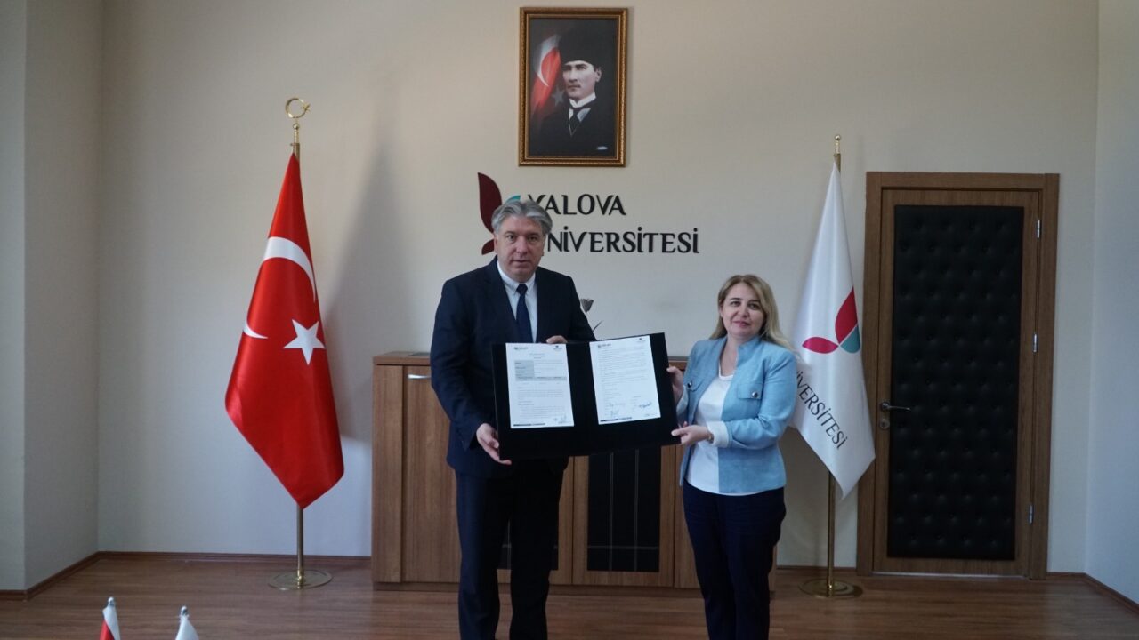 Coşkunöz Eğitim Vakfı, geleceğin ‘CEVHER’lerini desteklemeye devam ediyor