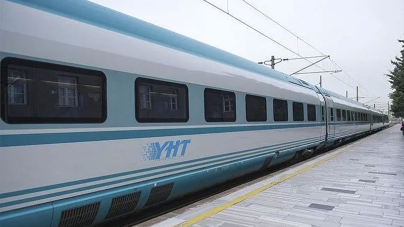 Yaz tatilinde YHT’lere ek sefer