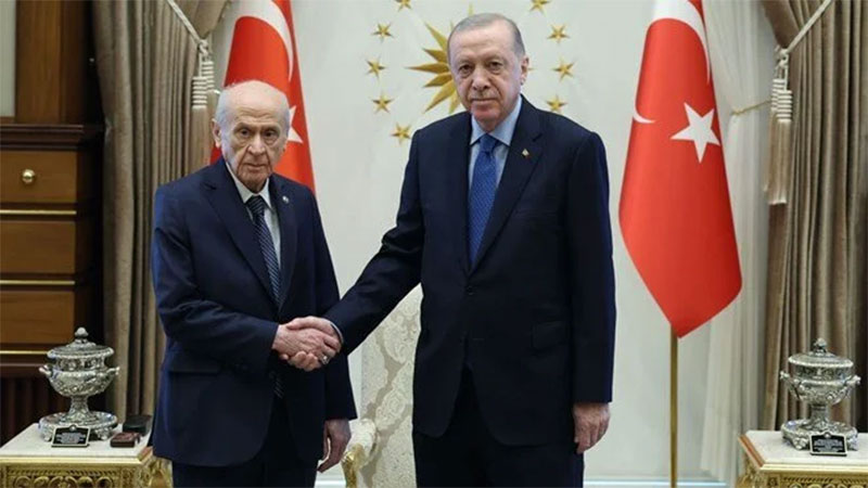 Cumhurbaşkanı Erdoğan, Bahçeli ile görüştü Cumhurbaşkanı Erdoğan, Bahçeli ile görüştü