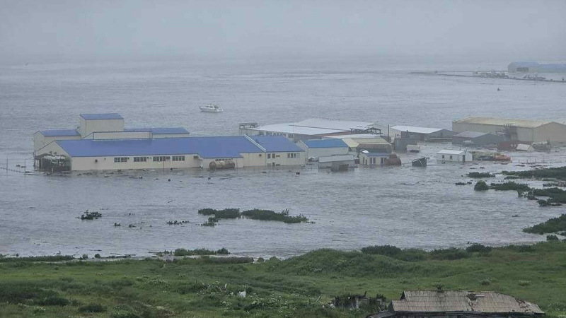 Deprem sonrası tsunami dalgaları böyle geldi Deprem sonrası tsunami dalgaları böyle geldi