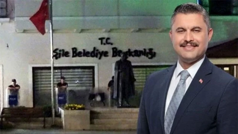 Şile Belediye Başkanı Özgür Kabadayı görevden uzaklaştırıldı Şile Belediye Başkanı Özgür Kabadayı görevden uzaklaştırıldı