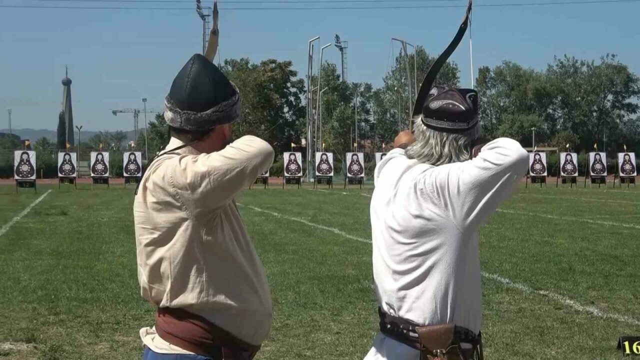 Geleneksel Türk Okçuluğu kemankeşleri Bursa’da hedefe kitlendi