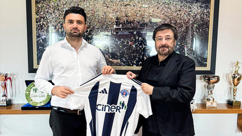 Bursaspor Başkanı Çelik’e Kasımpaşa’dan ziyaret Bursaspor Başkanı Çelik’e Kasımpaşa’dan ziyaret