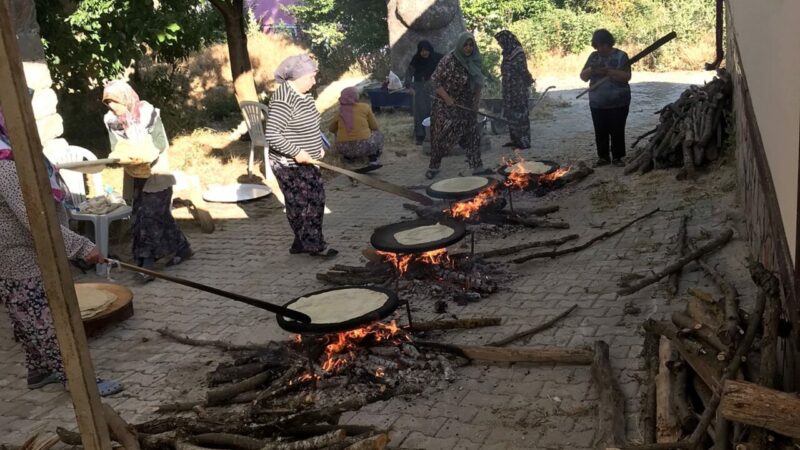 Bursa’nın kömür ocaklarıyla ünlü köyünde bir gelenek yeniden canlanıyor Olay Gazetesi Yazarı İhsan Aydın, Harmanalanı Köylüleri Kültür ve Sosyal