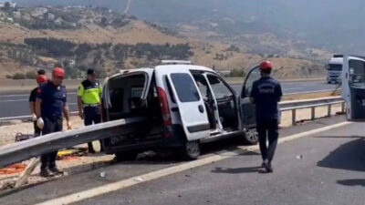 Korkunç kaza! Ok gibi saplandı: 2 ölü