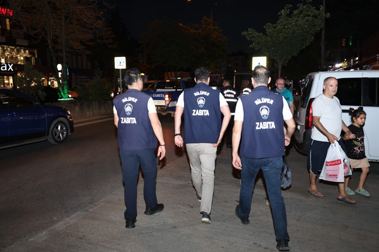 Bursa’da seyyar satıcı operasyonu