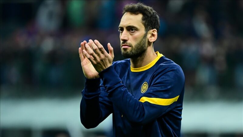 İtalya Birinci Futbol Ligi (Serie A) takımlarından Inter’in oyuncusu Hakan