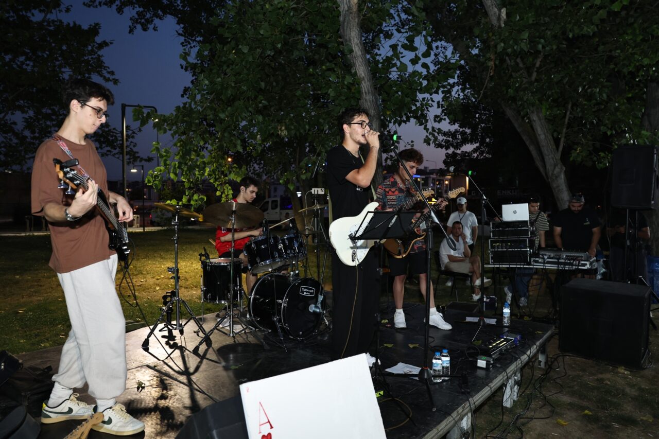 Bursa’da Üç Fidan Parkı’nda anlamlı gece