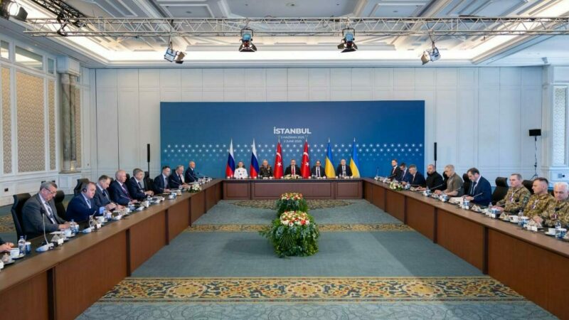 Ukrayna Devlet Başkanı Volodimir Zelenski, Ukrayna Ulusal Güvenlik ve Savunma