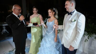 Halil ve Nesrin Sevük çiftinin biricik kızları, güzelliğiyle göz kamaştıran