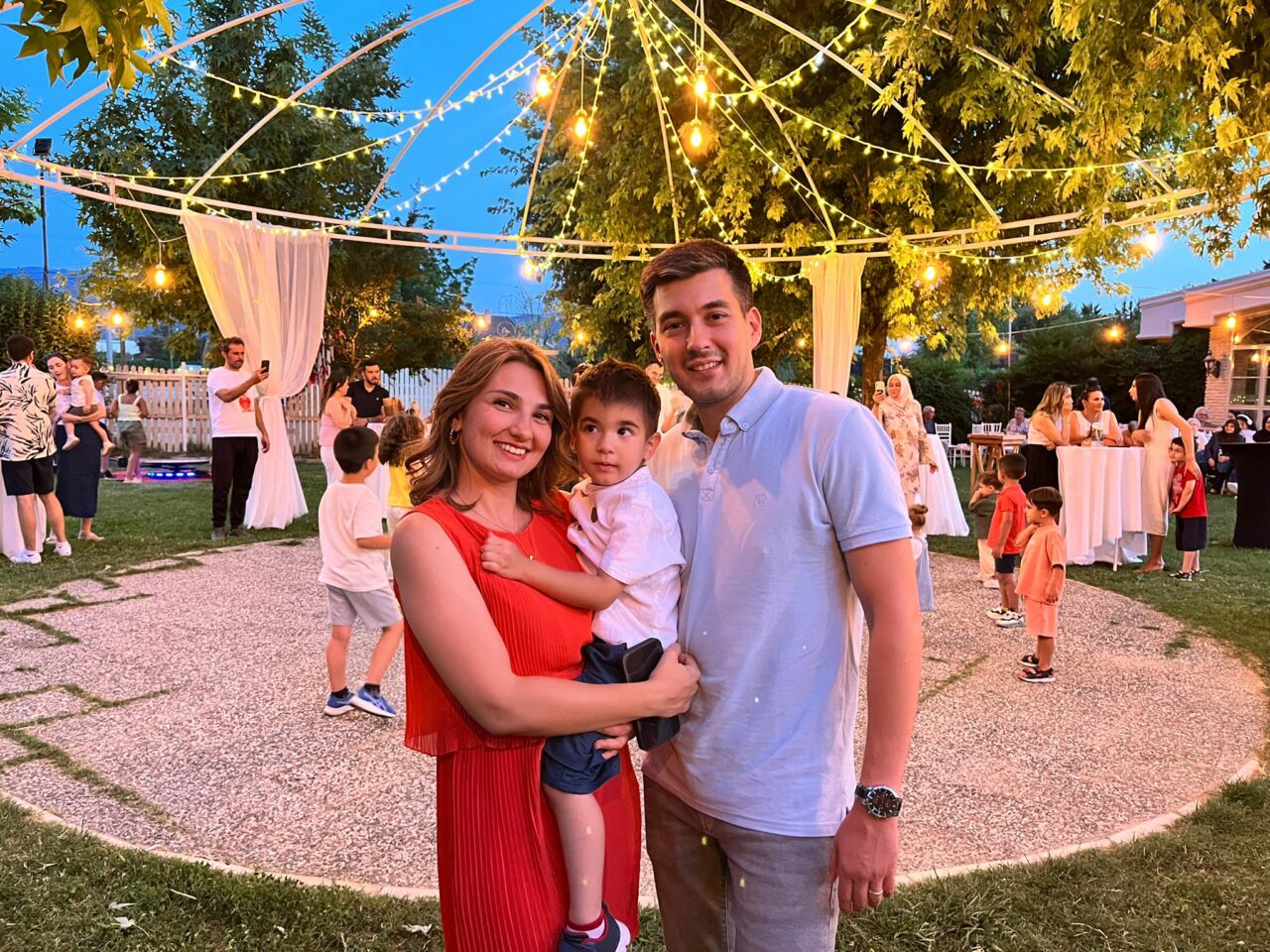 Bursa’da DMD hastası minik Kuzey’e unutulmaz gece! Bursa’da DMD hastası minik Kuzey’e unutulmaz gece!