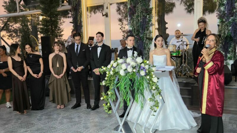 Bursa’nın tanınmış Gökeşme ve Özçağatay ailelerinin en mutlu günü