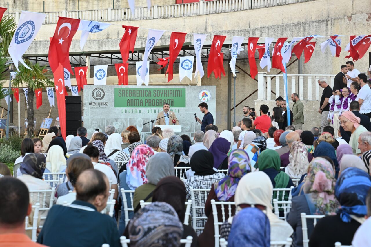 Srebrenitsa şehitleri Yıldırım’da yad edildi