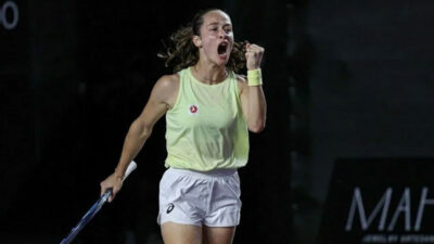 Zeynep Sönmez Wimbledon’da tarihe geçti!