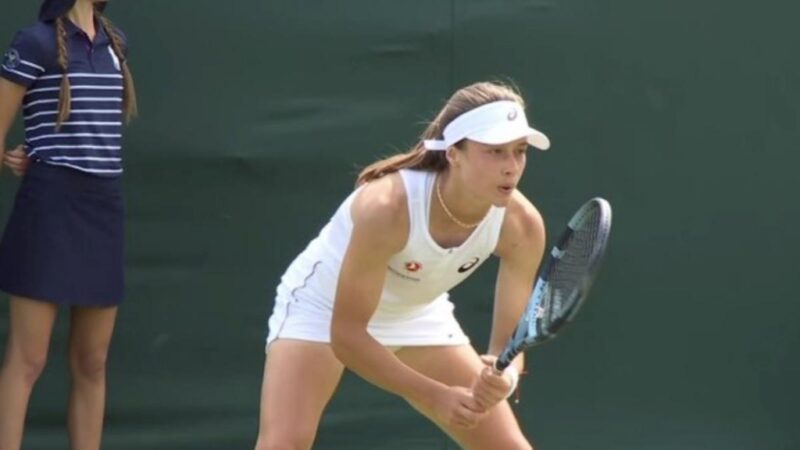 Zeynep Sönmez Wimbledon’da tarihe geçti Zeynep Sönmez, Wimbledon Grand Slam Tenis Turnuvası'nda Çinli Xinyu Wang'ı