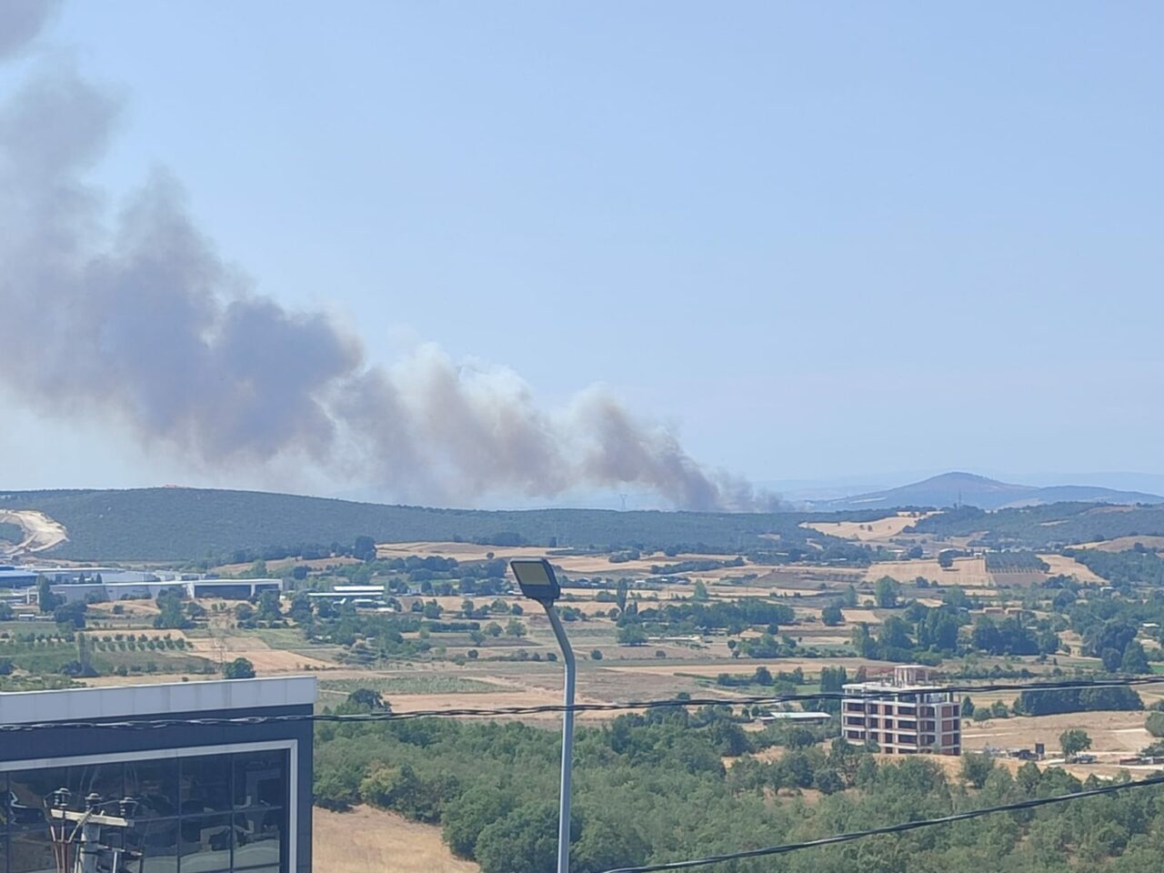 Bursa Başköy’de dumanlar yükseliyor
