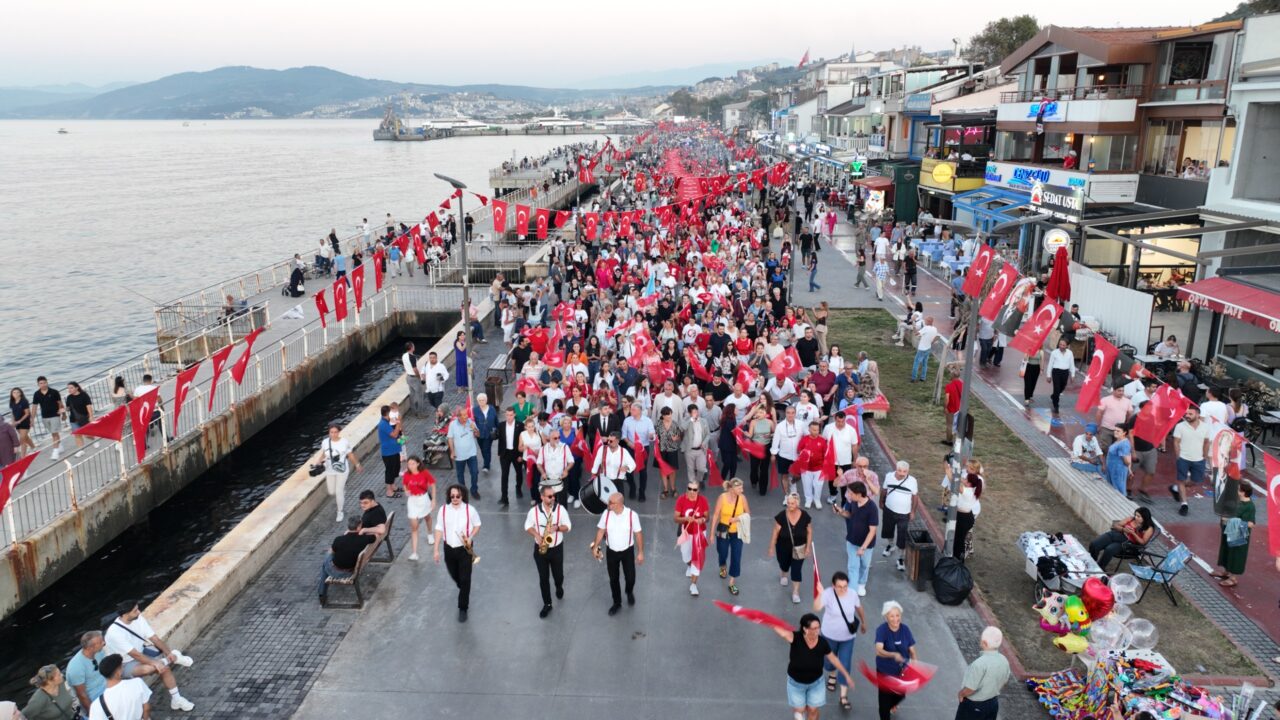 ‘Büyük Zafer’ Mudanya’da coşkuyla kutlandı