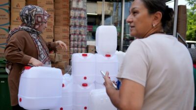 Saatlerce sürecek kesinti başlıyor: Vatandaşlar alışverişe koştu