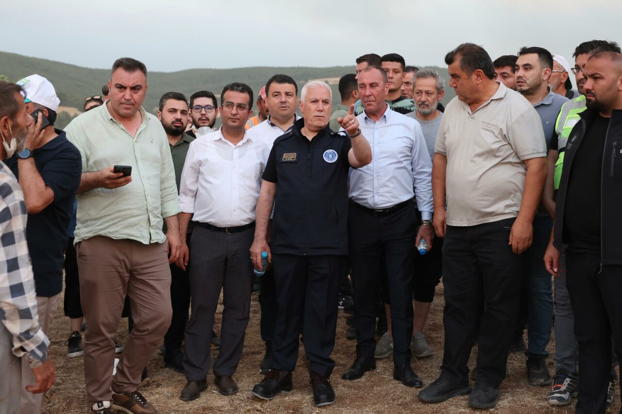 Başkan Bozbey’den Bursa’ya seferberlik çağrısı Başkan Bozbey’den Bursa’ya seferberlik çağrısı