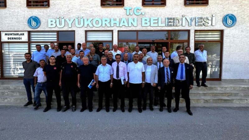 Bursa’da katılımcı yönetim örneği Bursa Büyükşehir Belediyesi tarafından Büyükorhan ilçesindeki muhtarların talep ve önerilerini