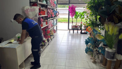 Bursa İnegöl’de çiçekçiler mercek altında