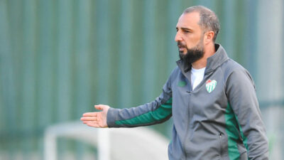 Bursaspor’da yenilgi sonrası istifa!