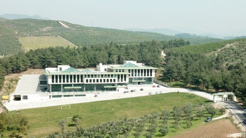 Mudanya Üniversitesi’nde ‘Tercih Tanıtım Günleri’ Bursa'nın tek vakıf üniversitesi olan Mudanya Üniversitesi, üniversite tercih döneminde